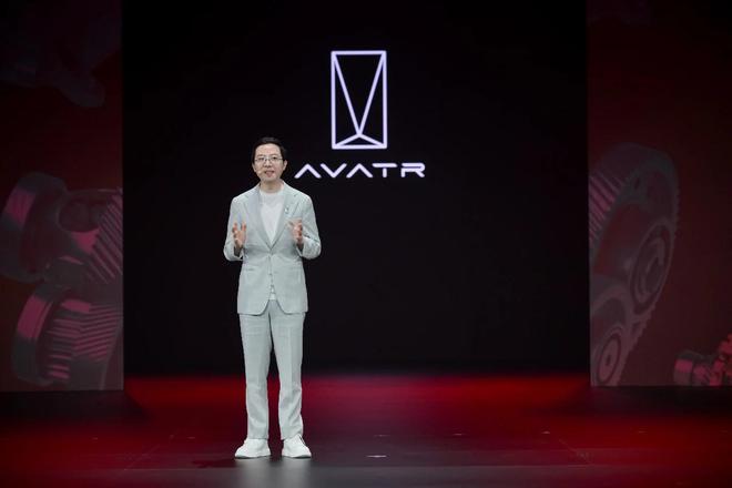 阿维塔06正式上市华为乾崑ADS赋能20万级智能豪华轿车开启新篇章