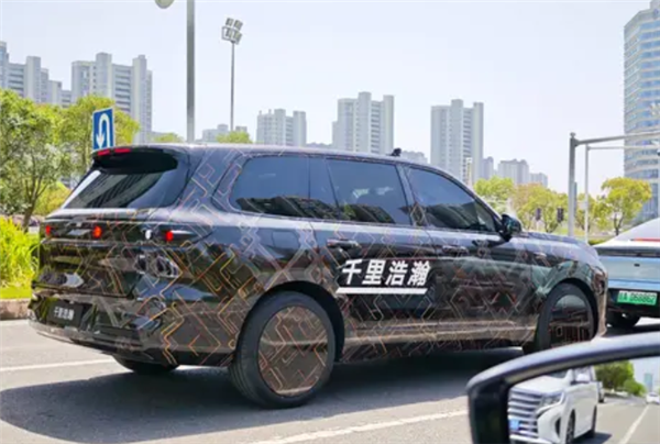 9系SUV家族再添新成员！吉利银河新车曝光：搭千里浩瀚辅助驾驶