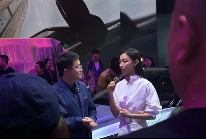 袪魅与平权，中国汽车工业的上海成人礼丨祛魅时刻