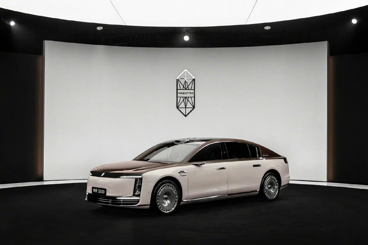 江淮汽车：割裂的业绩和股价