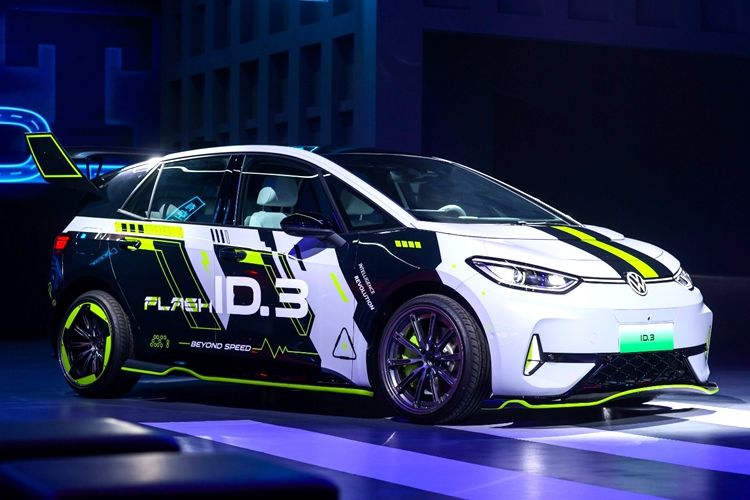 上汽大众ID.3 GTX套件款上市 限时一口价137,388元起
