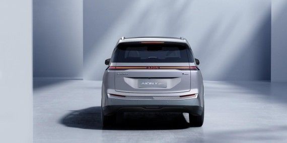 2025款AION Y Plus焕新上市，9.98万元起