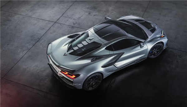 史上最强！科尔维特ZR1X超跑发布：V8+电机 零百加速2秒内