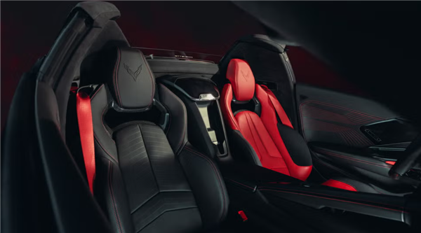 史上最强！科尔维特ZR1X超跑发布：V8+电机 零百加速2秒内