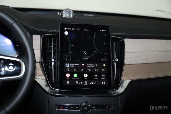 全面焕新更时尚 实拍新款沃尔沃XC90 PHEV