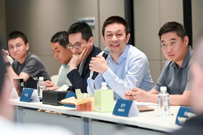 一季度新势力财报：领跑的零跑，想要未来的蔚来