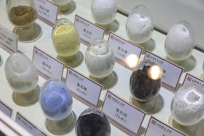 美国再努力努力，十年后就能突破中国稀土垄断了！
