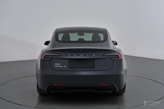 特斯拉开始反击！Model 3后驱长续航申报图 纯电续航将超800km