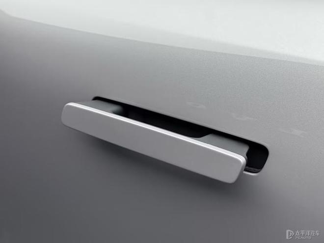 沃尔沃XC70将于8月开启预售 搭载1.5T插混系统