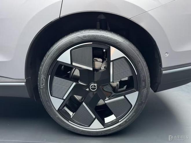 沃尔沃XC70将于8月开启预售 搭载1.5T插混系统