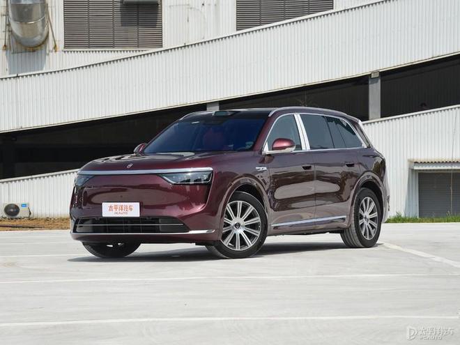 问界M8纯电版预售37.8万起，华为ADS 4加持，续航705km，8月震撼上市！