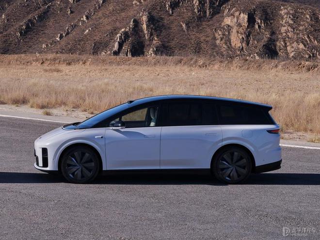 理想i8将7月29日上市 中大型纯电SUV/续航最高720km 竞争小米YU7