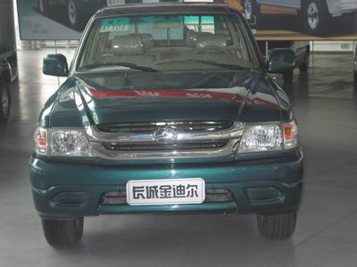 长城金迪尔皮卡改装哪些部分能提升越野性能?悬挂升高2寸，再战10年烂路