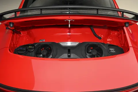 146.8万起不涨价！2026款保时捷911上市：选装降50%，3秒破百戳中年轻人