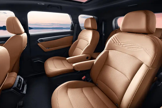 2825mm轴距+3种座椅！新款豪越L官图曝光，Flyme座舱+1.5T动力太能打