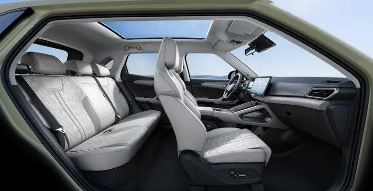 元UP外观内饰图