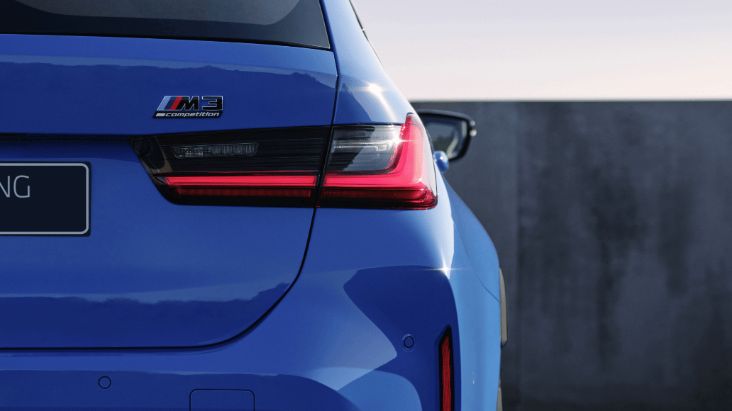 宝马首款M高性能旅行车11月1日中国首发：3.0T 爆 530 马力，零百 3.6 秒