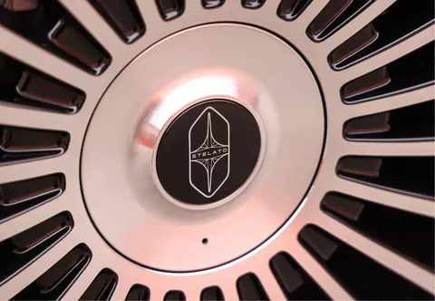 新款享界S9开启预售31.8万起，4激光雷达+超800km续航太能打