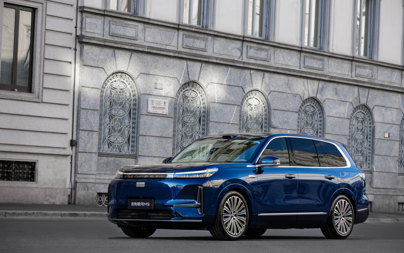 吉利银河M9