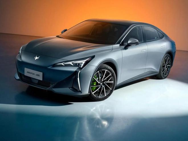 极狐阿尔法S5官降2.39万：10.39万起售，708km续航能否撬动家用市场？