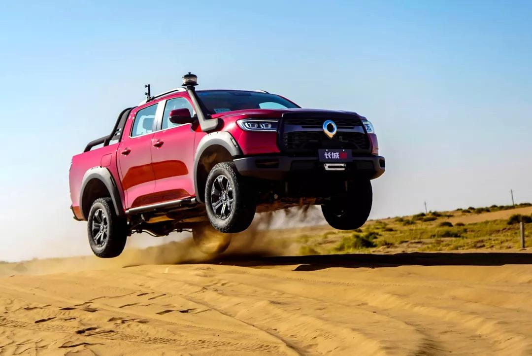 越野车越野场景