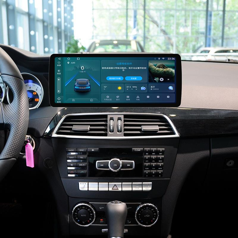 奔驰B200中控屏幕界面