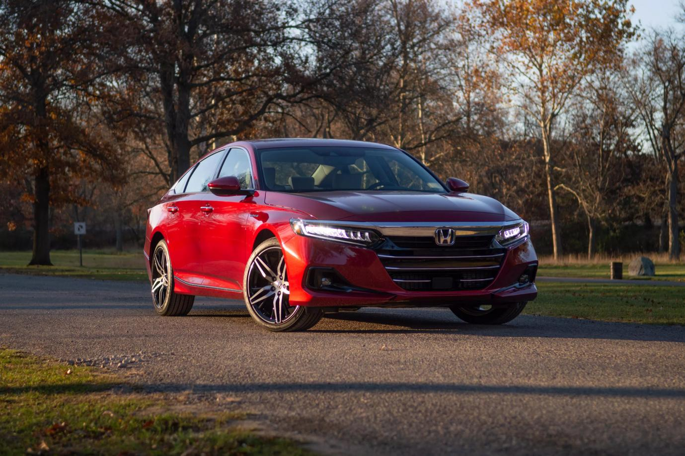 本田雅阁2021款 混动版外观