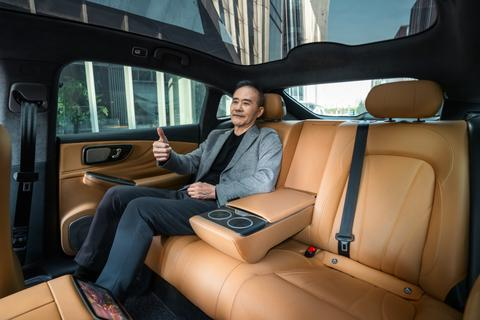 飞凡F7 后排空间