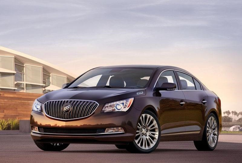 别克君越轿车实拍