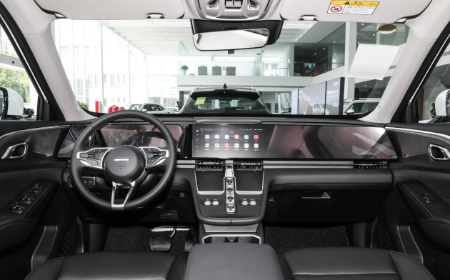 哈弗枭龙MAX 内饰